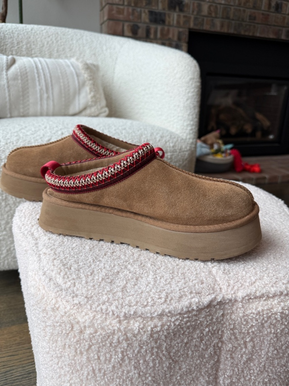 UGG Tazz II Chestnut Size 7 EUC - Picture 10 of 17